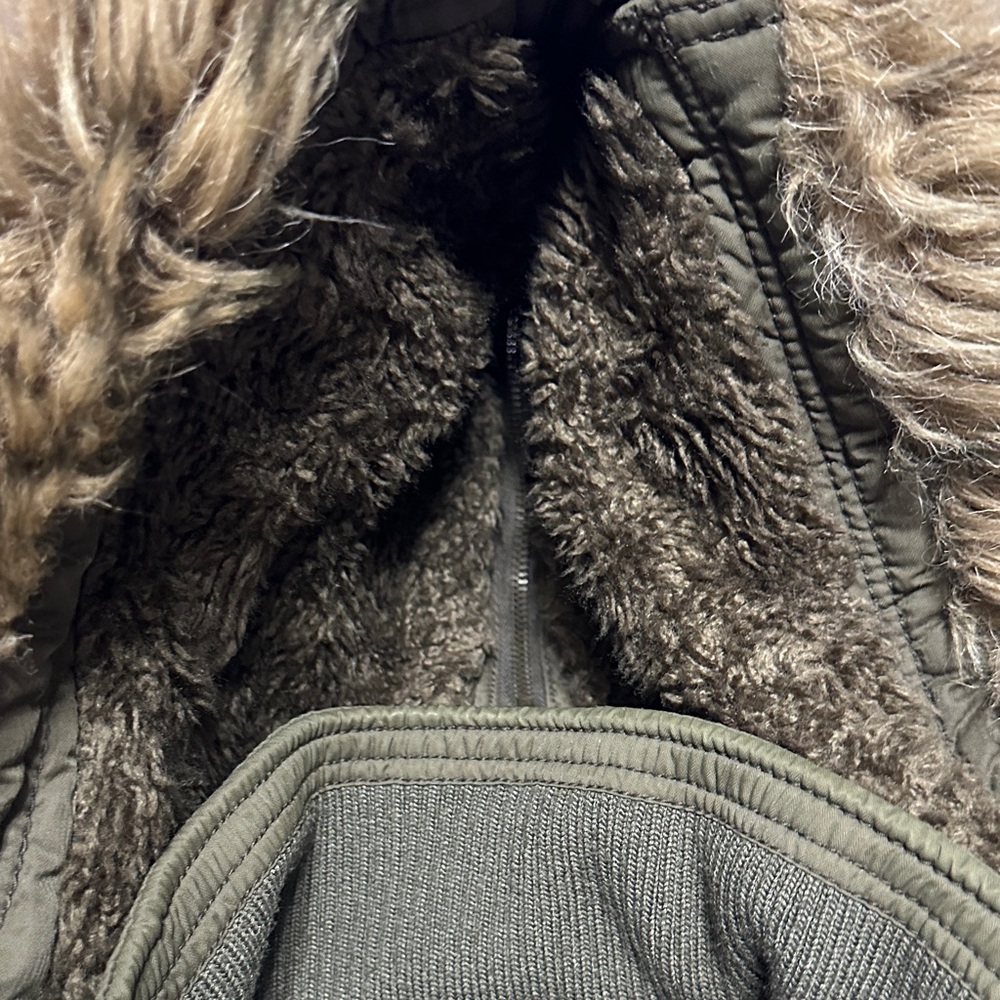 American Eagle Olive Green Fur-Lined Parka Jacket - Picture 6 of 8